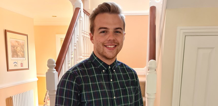 Budding paramedic inspired by work experience with NHS heroes