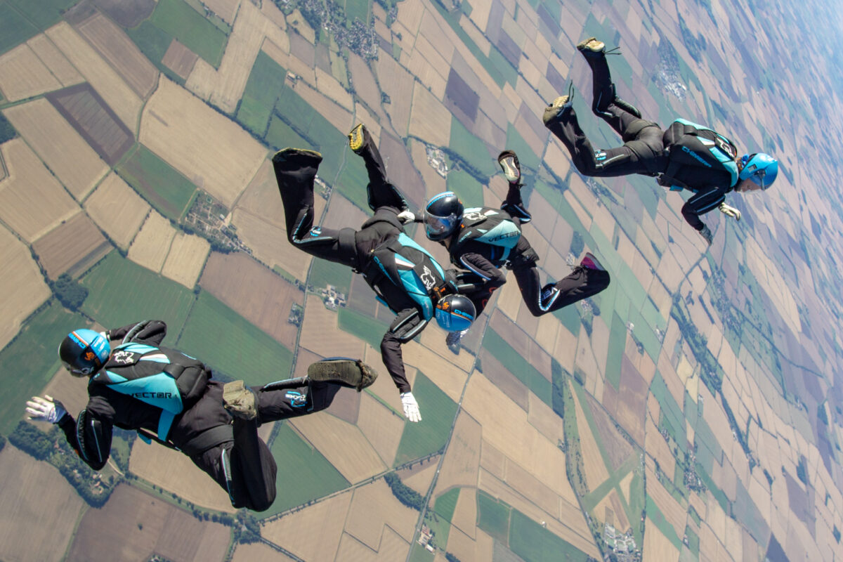 LANGAR TEAM WINS GOLD IN SKYDIVING NATIONAL CHAMPIONSHIPS