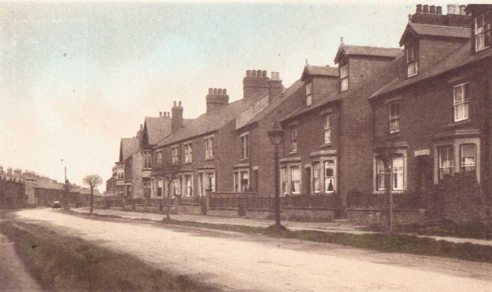 Harlaxton Road without the parked cars