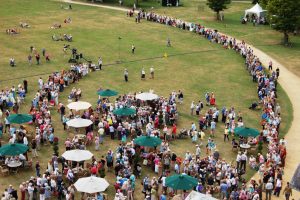 Are you on this photo of the Antiques Roadshow?