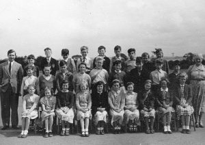 Who do you know in this Grantham school photo?