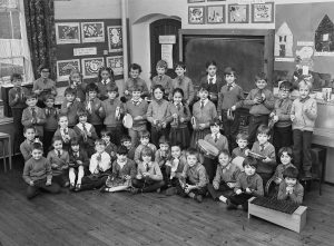 Who do you know in this Grantham school photo?