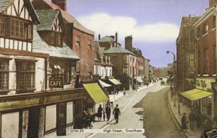 How Grantham’s High Street used to look