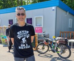 Lincolnshire cyclist is urging the next Government to prioritise cancer research and save more lives after he was diagnosed with cancer