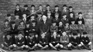 Who do you know in this Grantham school photo?