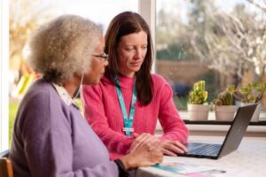 Bank to host free face-to-face clinics for families affected by dementia in Grantham